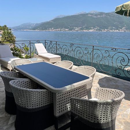 Beachfront Villa Pearl Of Adria Krašići Exterior photo