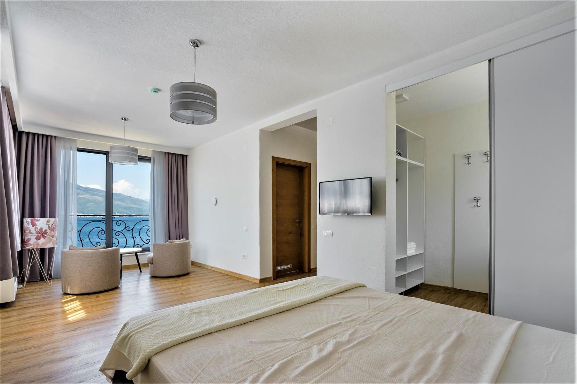 Beachfront Villa Pearl Of Adria Krašići Exterior photo