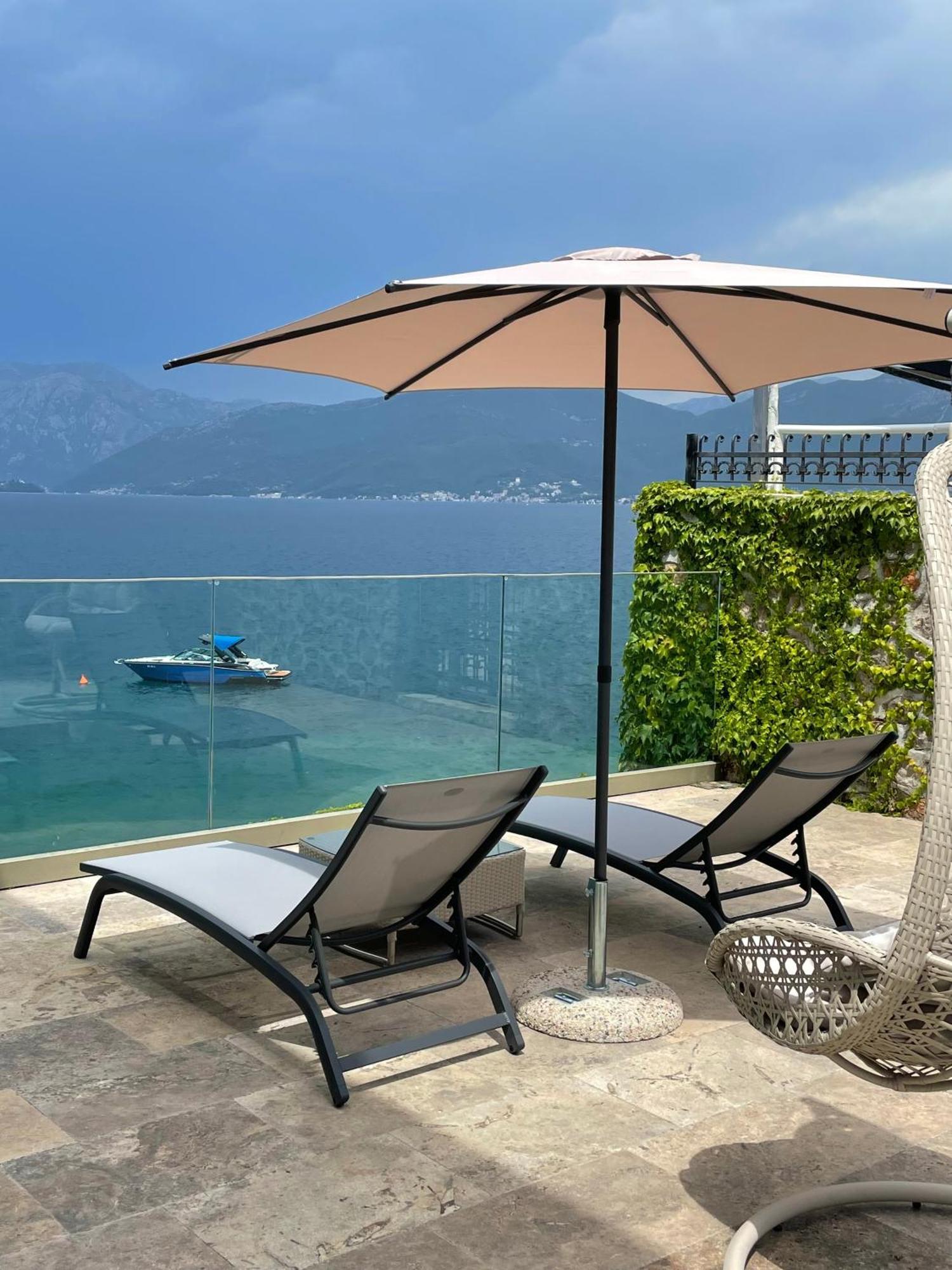 Beachfront Villa Pearl Of Adria Krašići Exterior photo